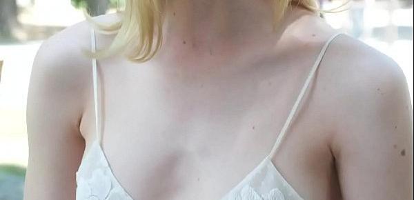  elle fanning fap challenge